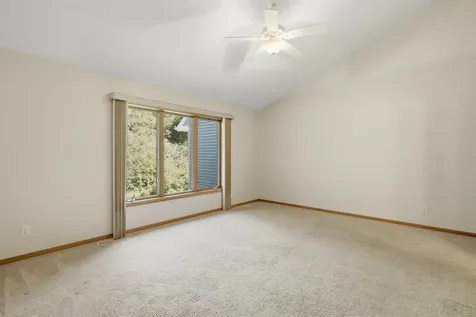 1885 Magnolia Lane N Plymouth MN 55441