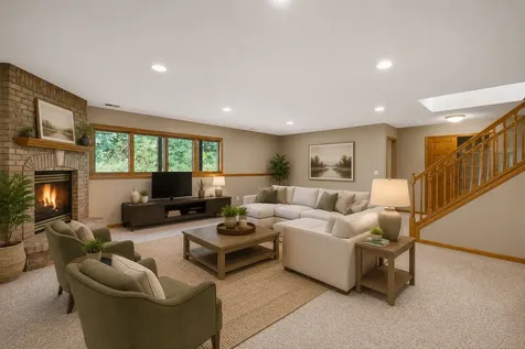 1885 Magnolia Lane N Plymouth MN 55441