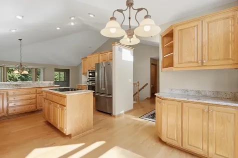 1885 Magnolia Lane N Plymouth MN 55441
