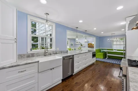 5016 Oxford Avenue Edina MN 55436