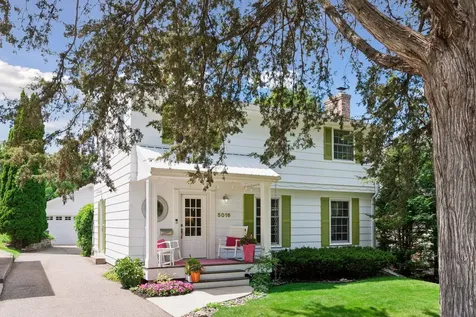 5016 Oxford Avenue Edina MN 55436