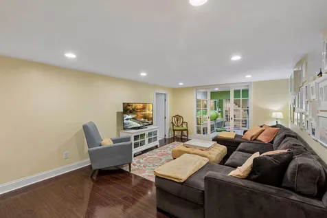 5016 Oxford Avenue Edina MN 55436