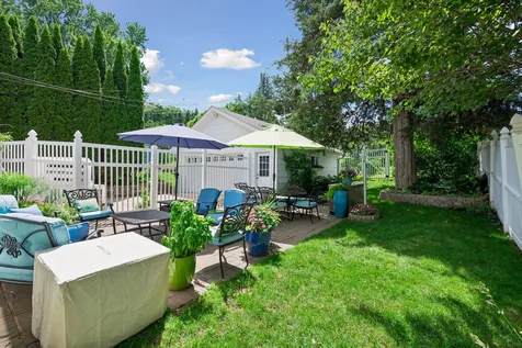 5016 Oxford Avenue Edina MN 55436