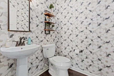 617 Eastgate Parkway Mahtomedi MN 55115