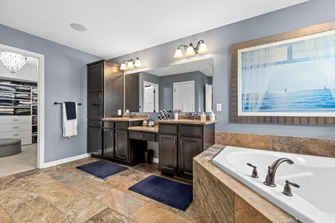 617 Eastgate Parkway Mahtomedi MN 55115