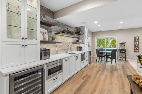 617 Eastgate Parkway Mahtomedi MN 55115