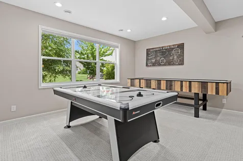 617 Eastgate Parkway Mahtomedi MN 55115