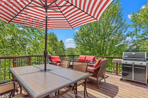 617 Eastgate Parkway Mahtomedi MN 55115