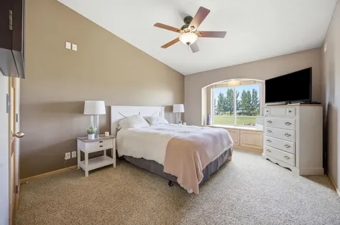 4237 39th Avenue S Fargo ND 58104