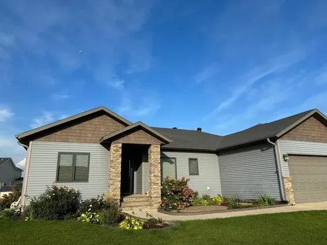 5087 Woodhaven Street S Fargo ND 58104