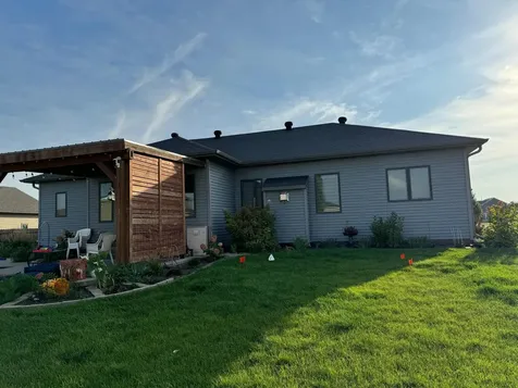 5087 Woodhaven Street S Fargo ND 58104