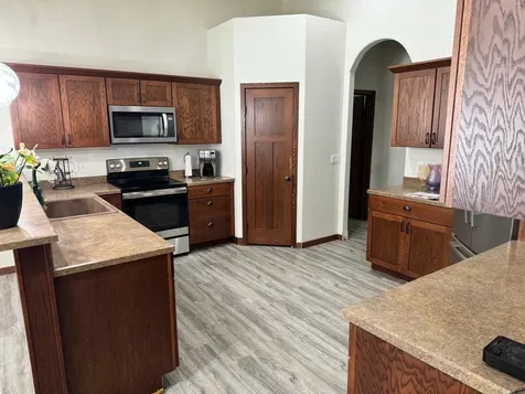 5087 Woodhaven Street S Fargo ND 58104