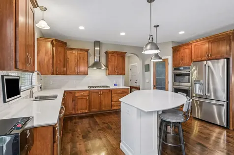 10412 Oregon Avenue N Brooklyn Park MN 55445