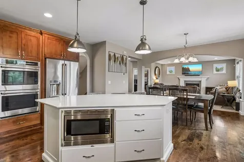 10412 Oregon Avenue N Brooklyn Park MN 55445