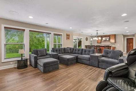 10412 Oregon Avenue N Brooklyn Park MN 55445