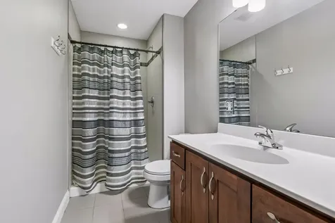 10412 Oregon Avenue N Brooklyn Park MN 55445