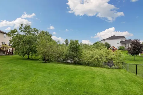 10412 Oregon Avenue N Brooklyn Park MN 55445
