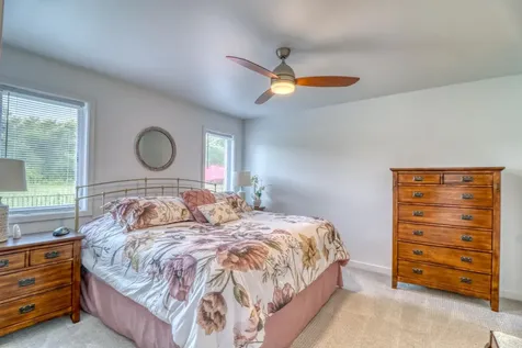 6779 Ashwood Loop S Fargo ND 58104