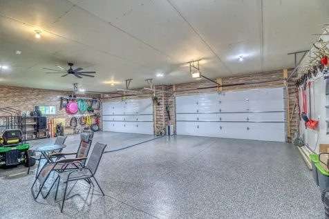 6779 Ashwood Loop S Fargo ND 58104