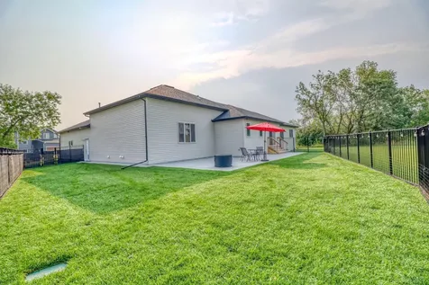 6779 Ashwood Loop S Fargo ND 58104