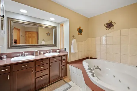 7645 84th Avenue N Greenfield MN 55373