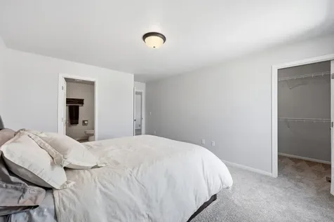 1490 68th Avenue S Fargo ND 58104