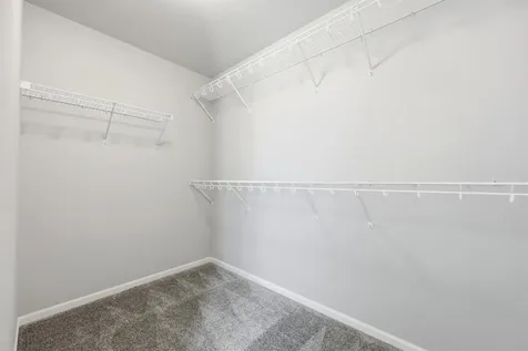1490 68th Avenue S Fargo ND 58104