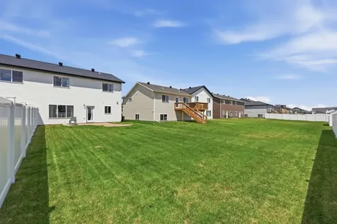 1490 68th Avenue S Fargo ND 58104