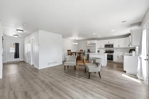 1490 68th Avenue S Fargo ND 58104