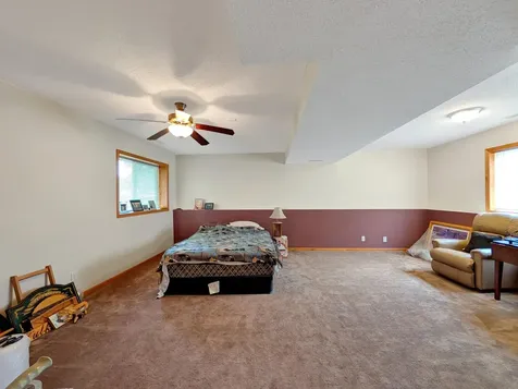 817 Daniel Drive Belle Plaine MN 56011