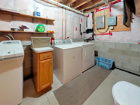 817 Daniel Drive Belle Plaine MN 56011