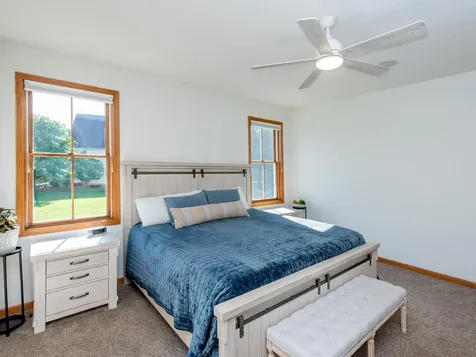 814 New Century Boulevard S Maplewood MN 55119