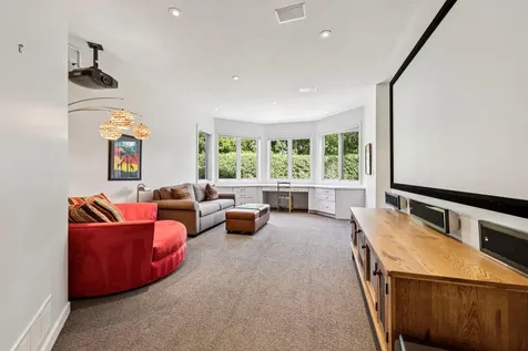 2350 Cherrywood Road Minnetonka MN 55305