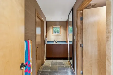 2350 Cherrywood Road Minnetonka MN 55305