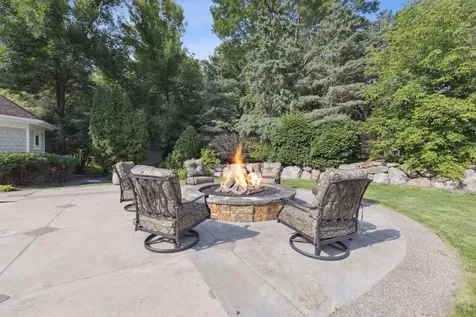 2350 Cherrywood Road Minnetonka MN 55305