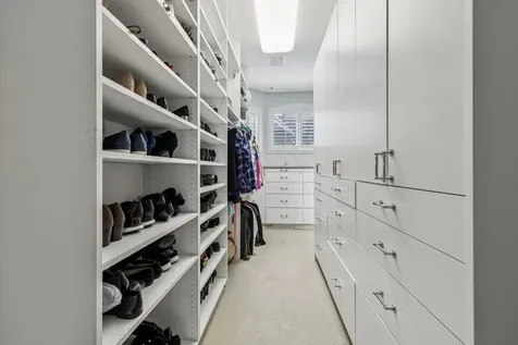 2350 Cherrywood Road Minnetonka MN 55305