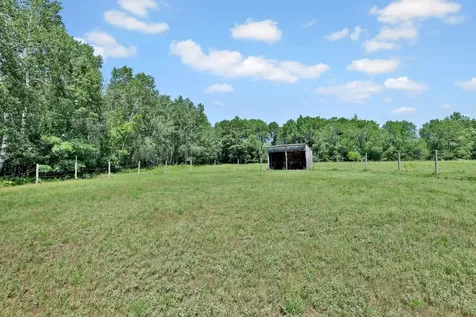 22513 Sunrise Road NE Stacy MN 55079