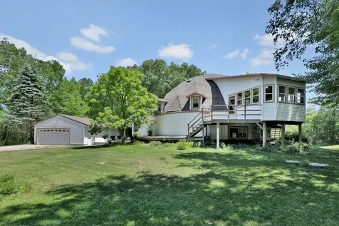 22513 Sunrise Road NE Stacy MN 55079