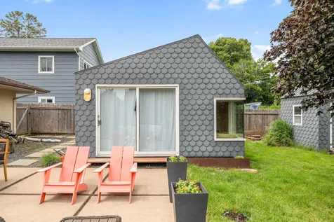 3217 36th Avenue NE Saint Anthony MN 55418