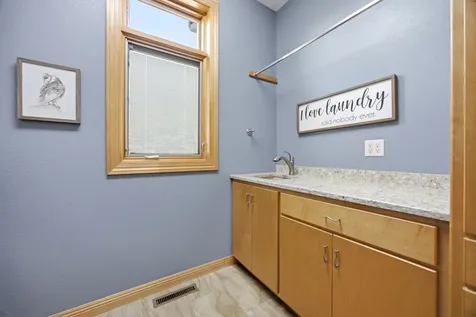 4847 2nd Street SW Moorhead MN 56560