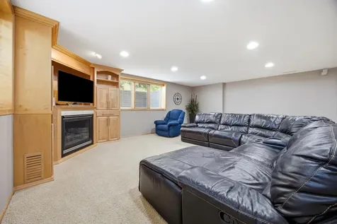 4847 2nd Street SW Moorhead MN 56560
