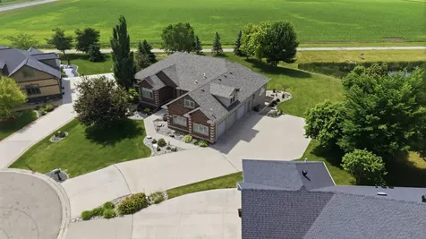 4847 2nd Street SW Moorhead MN 56560