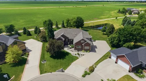 4847 2nd Street SW Moorhead MN 56560