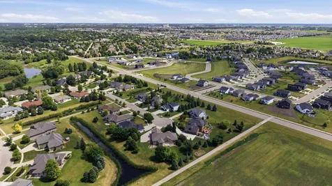 4847 2nd Street SW Moorhead MN 56560