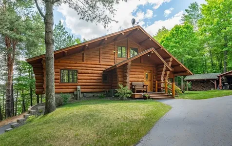 38020 Blueridge Drive Grand Rapids MN 55744