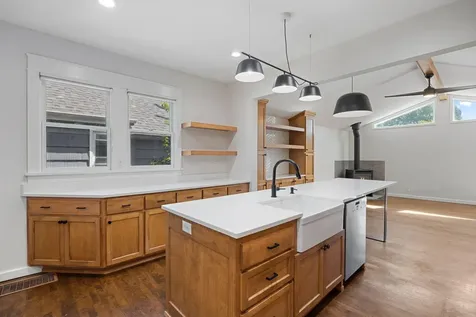 5705 Pleasant Avenue Minneapolis MN 55419
