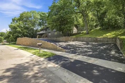 138 Chaparral Drive Apple Valley MN 55124