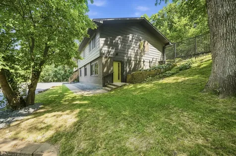 138 Chaparral Drive Apple Valley MN 55124