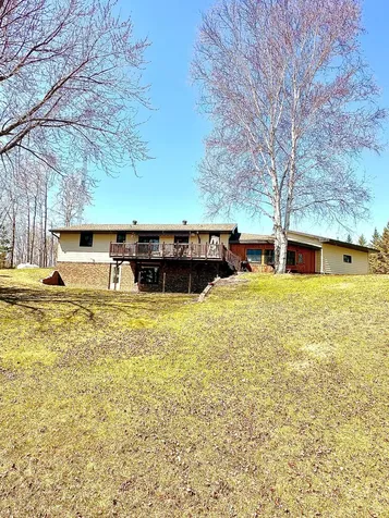 1421 Riverside Drive NW Baudette MN 56623