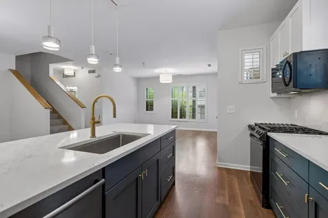 2566 Ellis Avenue Saint Paul MN 55114